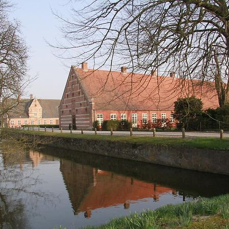 Vemmetofte Praestegard Faxe Exterior foto